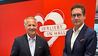 V.l. Mark Lange, Stadtmarketing-Chef Halle (Saale) und Dr. Alexander Vogt, Vereinsvorsitzender der Europa-Union Halle-Saalekreis e.V.